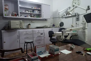 Marwat Dental Clinic ( Dr. Shahid Ahmad) BDS MSc(operative dentistry and endodontics) image