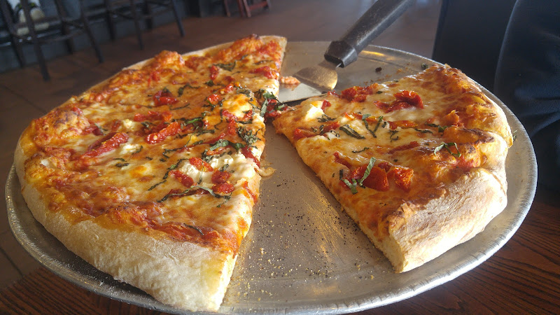 #4 best pizza place in Middletown - Tickets Bar & Grille