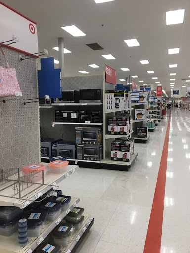 Department Store «Target», reviews and photos, 240 Market Dr, Elyria, OH 44035, USA