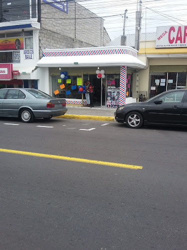 BARBERIA Y PELUQUERIA LATINA - Barbería