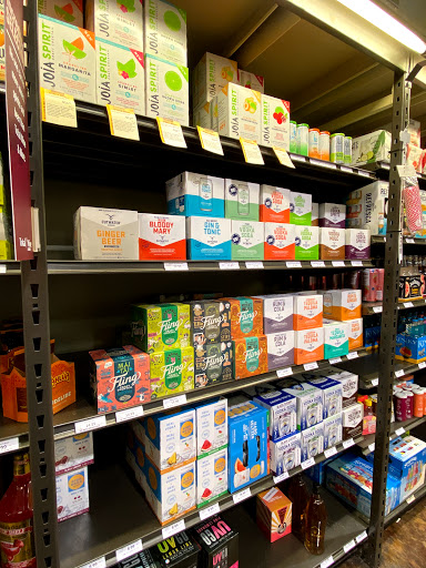 Wine Store «Total Wine & More», reviews and photos, 8539 Cooper Creek Blvd, Bradenton, FL 34201, USA