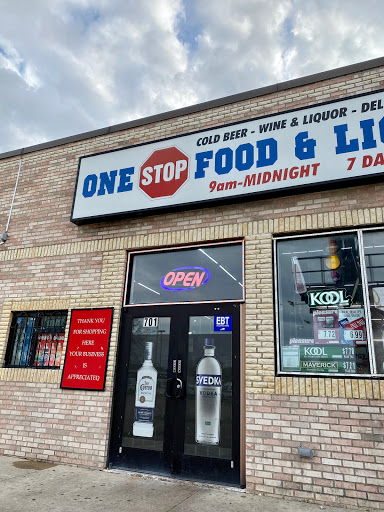 Liquor Store «One Stop Food & Liquor», reviews and photos, 701 N Neil St, Champaign, IL 61820, USA