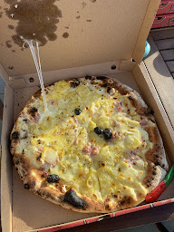 Photo n°35 de Chez Malou Pizza au feu de bois à Six-Fours-les-Plages ()