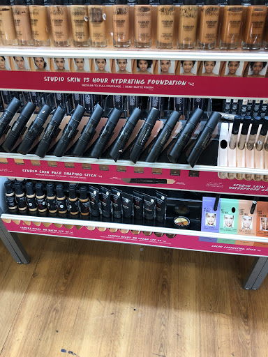 Hair Salon «Ulta Beauty», reviews and photos, 227 Stafford Park Blvd, Manahawkin, NJ 08050, USA