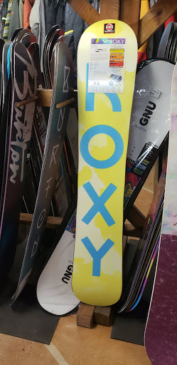 Ski Shop «Cabin Craft Snowboard & Ski Shop», reviews and photos, 2 Main St, Spring Mt, PA 19478, USA