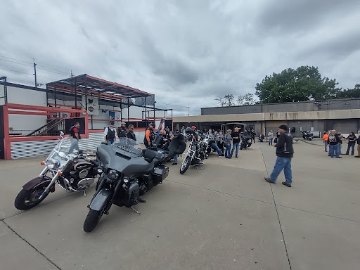 Harley-Davidson Dealer «Queen City Harley-Davidson», reviews and photos, 5960 Dixie Hwy, Fairfield, OH 45014, USA