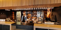 Atmosphère du Restaurant français Café | Restaurant Le Suisse à Saint-Jean-de-Luz - n°12