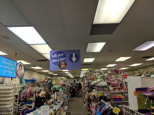 Shopping Mall «Miracle Mile Shopping Center», reviews and photos, Minnesota 100, St Louis Park, MN 55416, USA