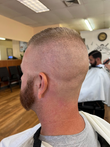Barber Shop «Warrenton Family Barbershop», reviews and photos, 251 Lee Hwy #235, Warrenton, VA 20186, USA