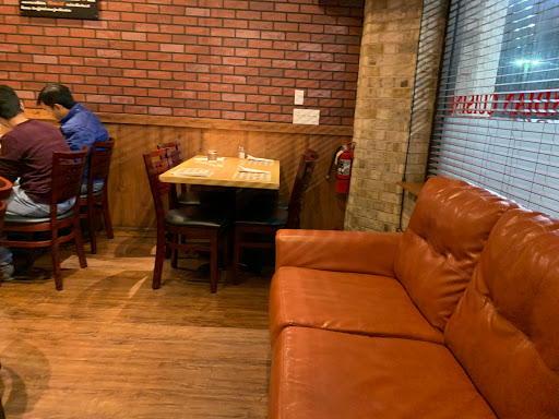 Shopping Mall «Raritan Mall», reviews and photos, 166 Orlando Dr, Raritan, NJ 08869, USA