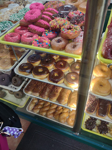 Donut Shop «Donuts and Yogurt», reviews and photos, 1984 W 11th St, Tracy, CA 95376, USA