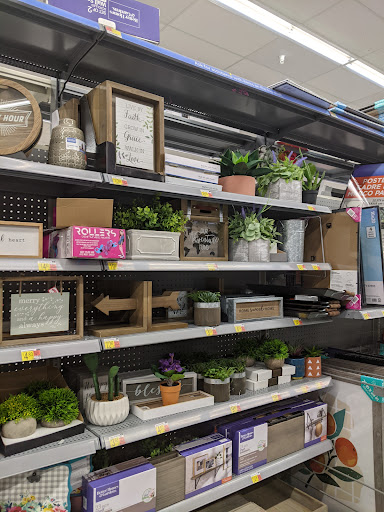 Department Store «Walmart Supercenter», reviews and photos, 3722 Nazareth Rd, Easton, PA 18045, USA