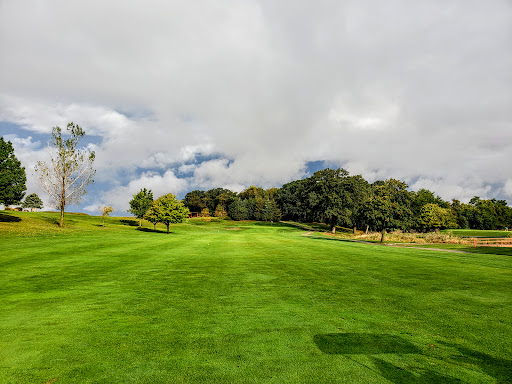 Golf Course «El Paso Golf Club», reviews and photos, 2860 County Rd 600 N, El Paso, IL 61738, USA