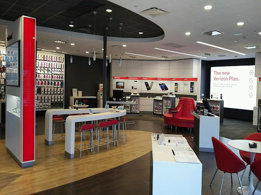 Cell Phone Store «Verizon», reviews and photos, 25820 The Old Rd h, Valencia, CA 91381, USA