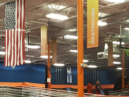 Amusement Center «Sky Zone Trampoline Park», reviews and photos, 14181 S Tamiami Trail #140, Fort Myers, FL 33912, USA