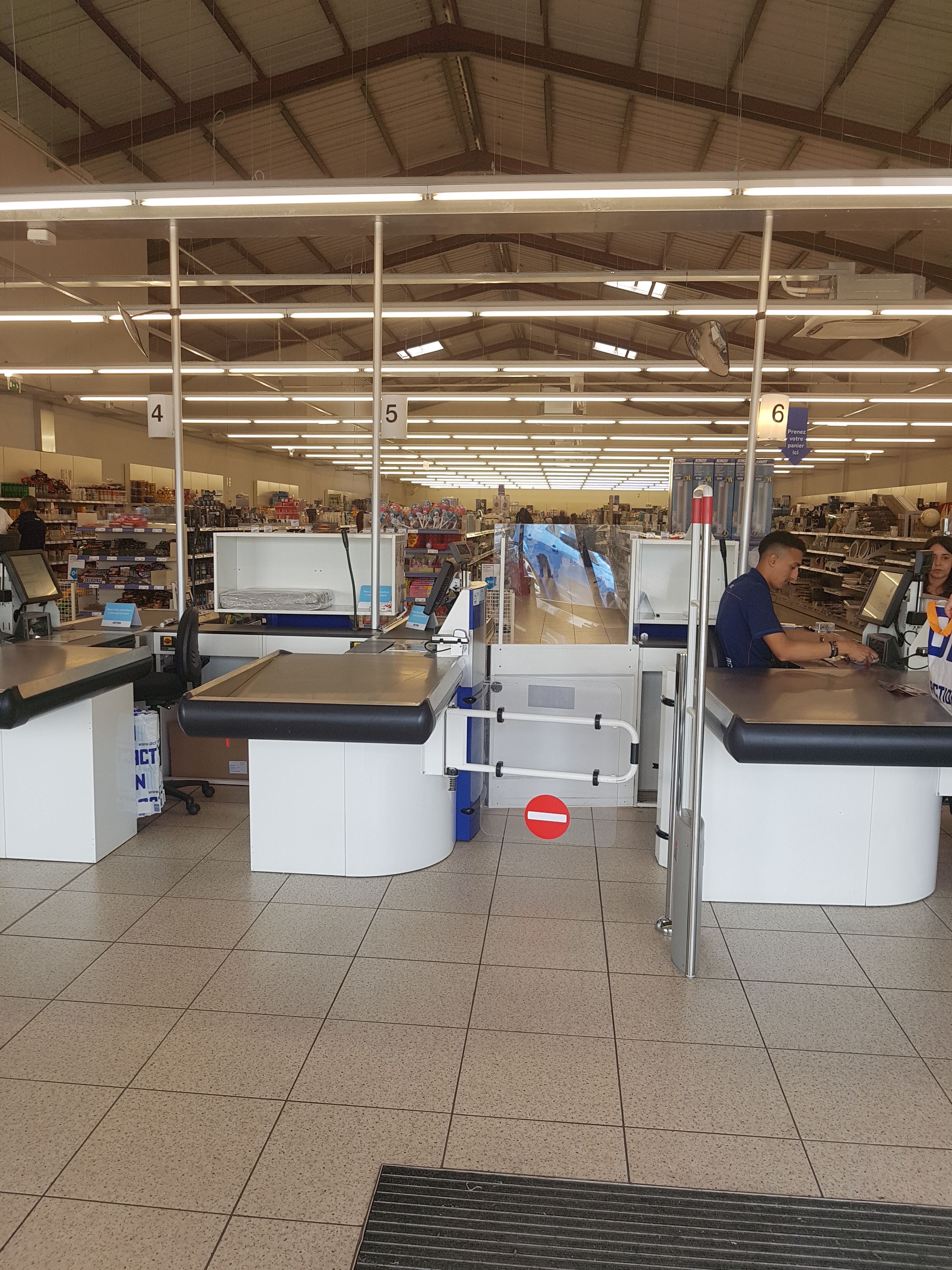 Photo n° 2 de l'avis de Rorshak.l fait le 04/06/2019 à 15:50