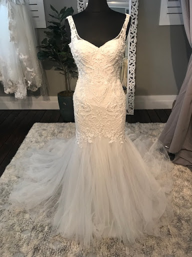 Bridal Shop «Urban Bridal Shop», reviews and photos, 15495 S Quivira Rd, Overland Park, KS 66221, USA