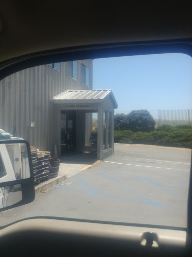 Pet Supply Store «The Farm Store», reviews and photos, 3956 Jacobs Ave, Eureka, CA 95501, USA