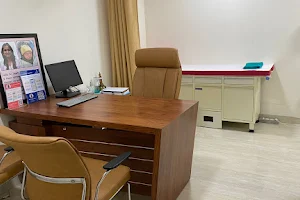 Veda Fertility Best IVF Clinic & Center in Gurgaon | Infertility Treatment Specialist image