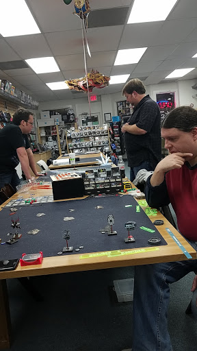 Comic Book Store «The Dark Side Comics & Games», reviews and photos, 48 Clarkson Wilson Center, Chesterfield, MO 63017, USA