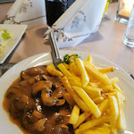 Photo n°4 de l'avis de Dirk.i fait le 15/05/2016 à 22:59 sur le  Restaurant Weinstube Brücke-Ohl à Gross-Umstadt