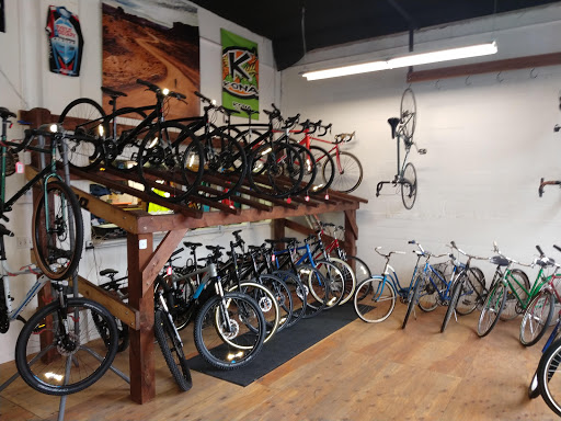 Bicycle Store «Cycle Therapy», reviews and photos, 105 W Smith St, Kent, WA 98032, USA