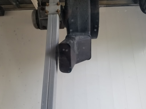 Car Wash «Carmel Car Wash», reviews and photos, 1401 N Cooper St, Arlington, TX 76011, USA