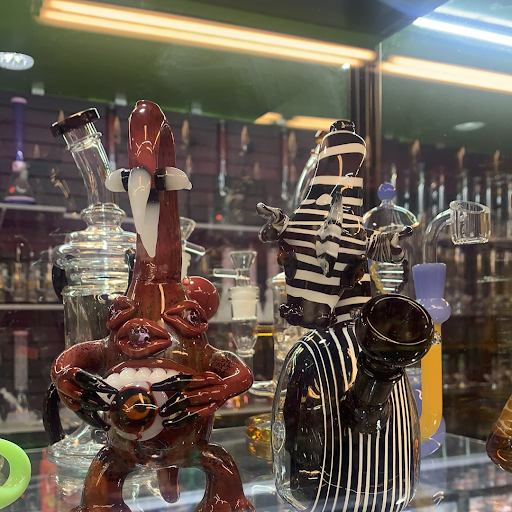 Tobacco Shop «Starbuzz Smoke Shop», reviews and photos, 668 Soscol Ave, Napa, CA 94559, USA