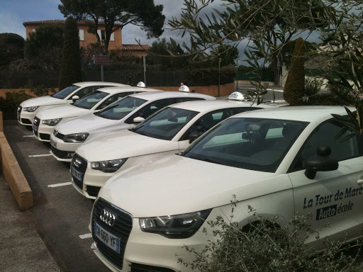 Auto-École Tour De Mare à Fréjus, Var