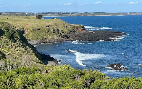 Pyramid Rock Lookout Car Park image