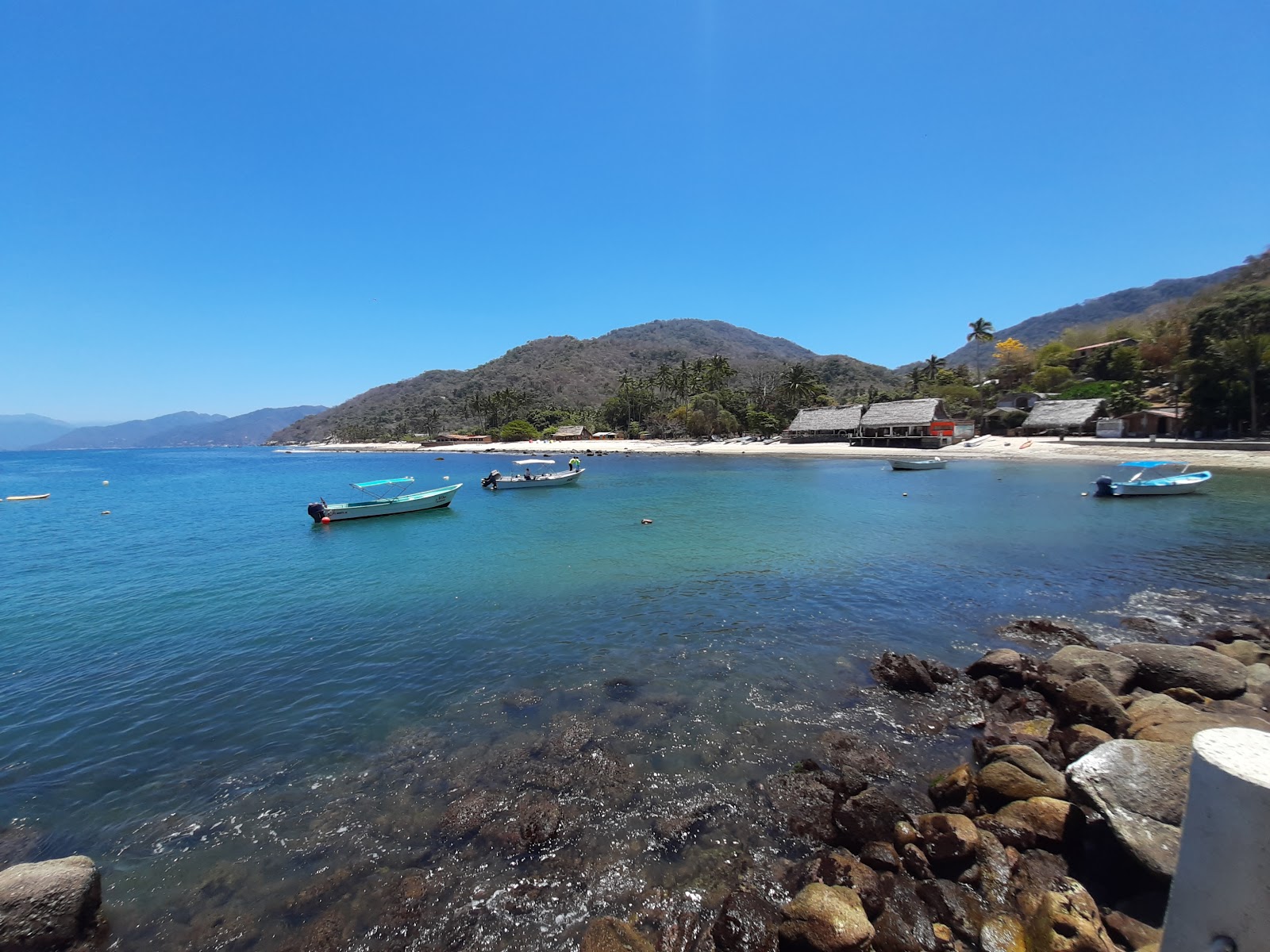 Zdjęcie Quimixto beach I z przestronna zatoka