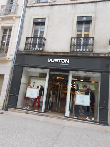 Magasin de vêtements Burton of London Dijon
