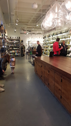 Wine Store «The Urban Grape - South End», reviews and photos, 303 Columbus Ave, Boston, MA 02116, USA
