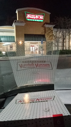 Bakery «Krispy Kreme Doughnuts», reviews and photos, 32450 Dyer St, Union City, CA 94587, USA