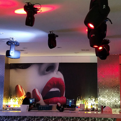 Lounge «In Love Memphis», reviews and photos, 7144 Winchester Rd, Memphis, TN 38125, USA