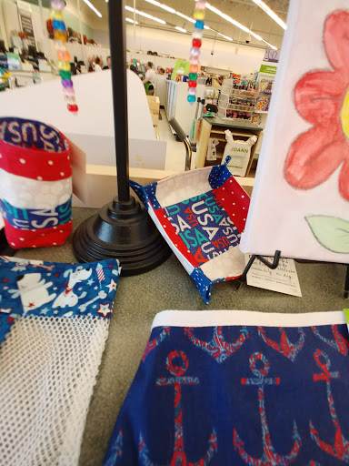 Fabric Store «Jo-Ann Fabrics and Crafts», reviews and photos, 320 Commerce Blvd, Fairless Hills, PA 19030, USA