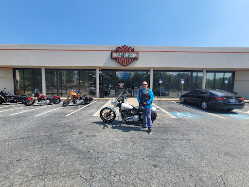 Harley-Davidson Dealer «Thunder Tower West Harley-Davidson», reviews and photos, 1384 Southlake Pkwy, Morrow, GA 30260, USA