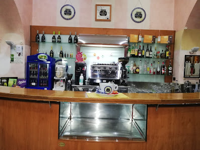 Club kave Viale I Maggio, 50, 89044 Locri RC, Italia