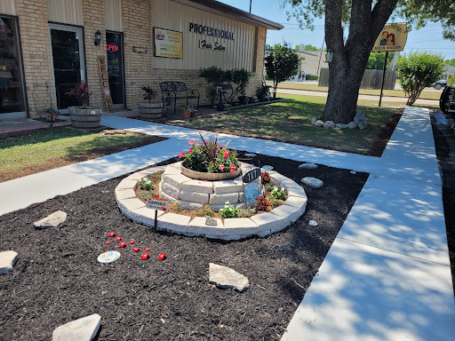 117 Peach St, Seguin, TX 78155, USA