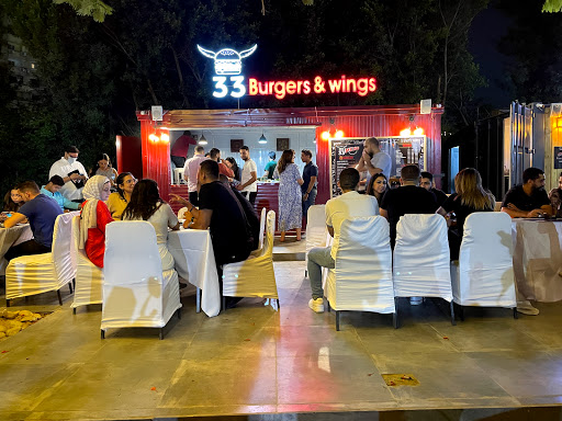 33 Burgers & Wings