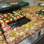 Photo n°4 de l'avis de John.a fait le 21/02/2024 à 18:39 sur le  Bona pizza romana in teglia à Rome