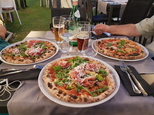Battiloro fuochi + lieviti + spiriti in Querceta, Provincia di Lucca