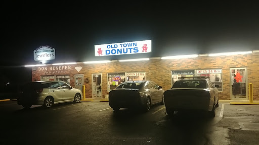 Donut Shop «Old Town Donuts», reviews and photos, 508 S New Florissant Rd, Florissant, MO 63031, USA