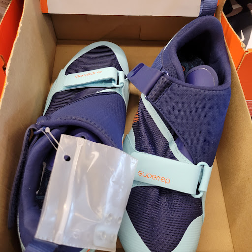 Sporting Goods Store «Nike Clearance Store», reviews and photos, 1275 Marina Blvd, San Leandro, CA 94577, USA