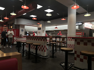 Photo n°145 de Five Guys Clermont-Ferrand à Clermont-Ferrand ()