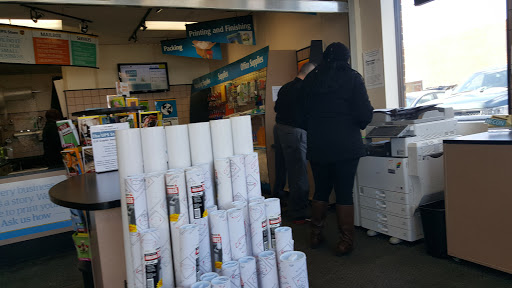 Shipping and Mailing Service «The UPS Store», reviews and photos, 2355 Fairview Ave N, Roseville, MN 55113, USA