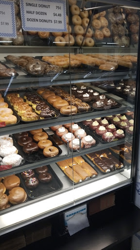 Supermarket «Elyria Apples», reviews and photos, 230 N Abbe Rd, Elyria, OH 44035, USA