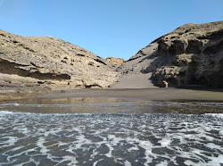 Photo de Playa la Rajita situé dans une zone naturelle