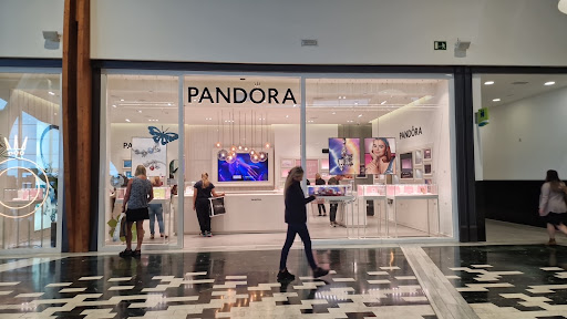 Pandora El Mirador
