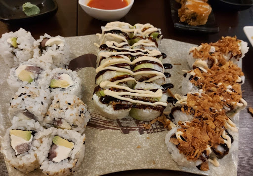 Restaurante Yummy Sushi